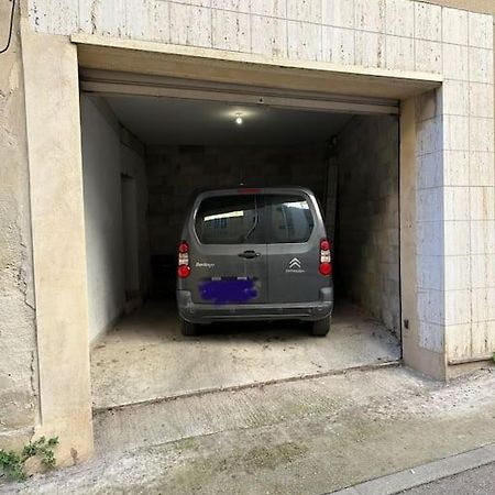 Appartement Centre Ville - Parking Prive - Wifi Nîmes Zewnętrze zdjęcie