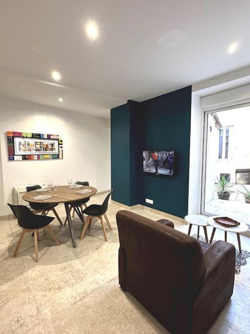 Appartement Centre Ville - Parking Prive - Wifi Nîmes Zewnętrze zdjęcie