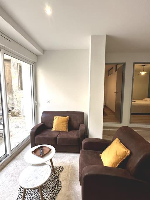 Appartement Centre Ville - Parking Prive - Wifi Nîmes Zewnętrze zdjęcie